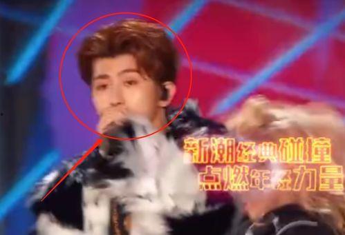 蔡徐坤被爆料阵容视频,揭秘偶像背后的故事 第1张 蔡徐坤被爆料阵容视频,揭秘偶像背后的故事 第1张